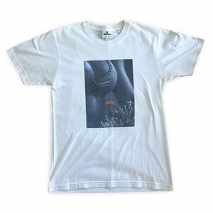 Rare Vintage Undefeated T-shirt White size M Y2K Tee Great Condition Graphic
